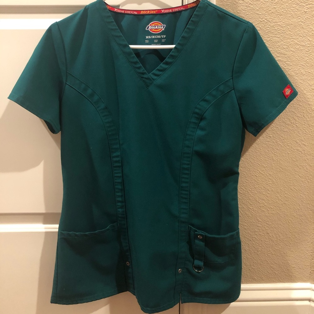 Used Dickies Hunter Green Scrub Top XS
